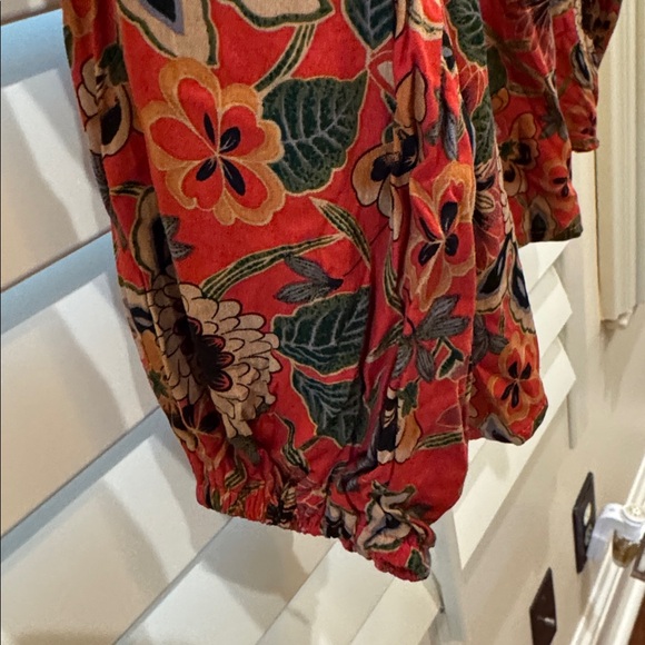 Natural Life Rowan Top - Picture 6 of 7